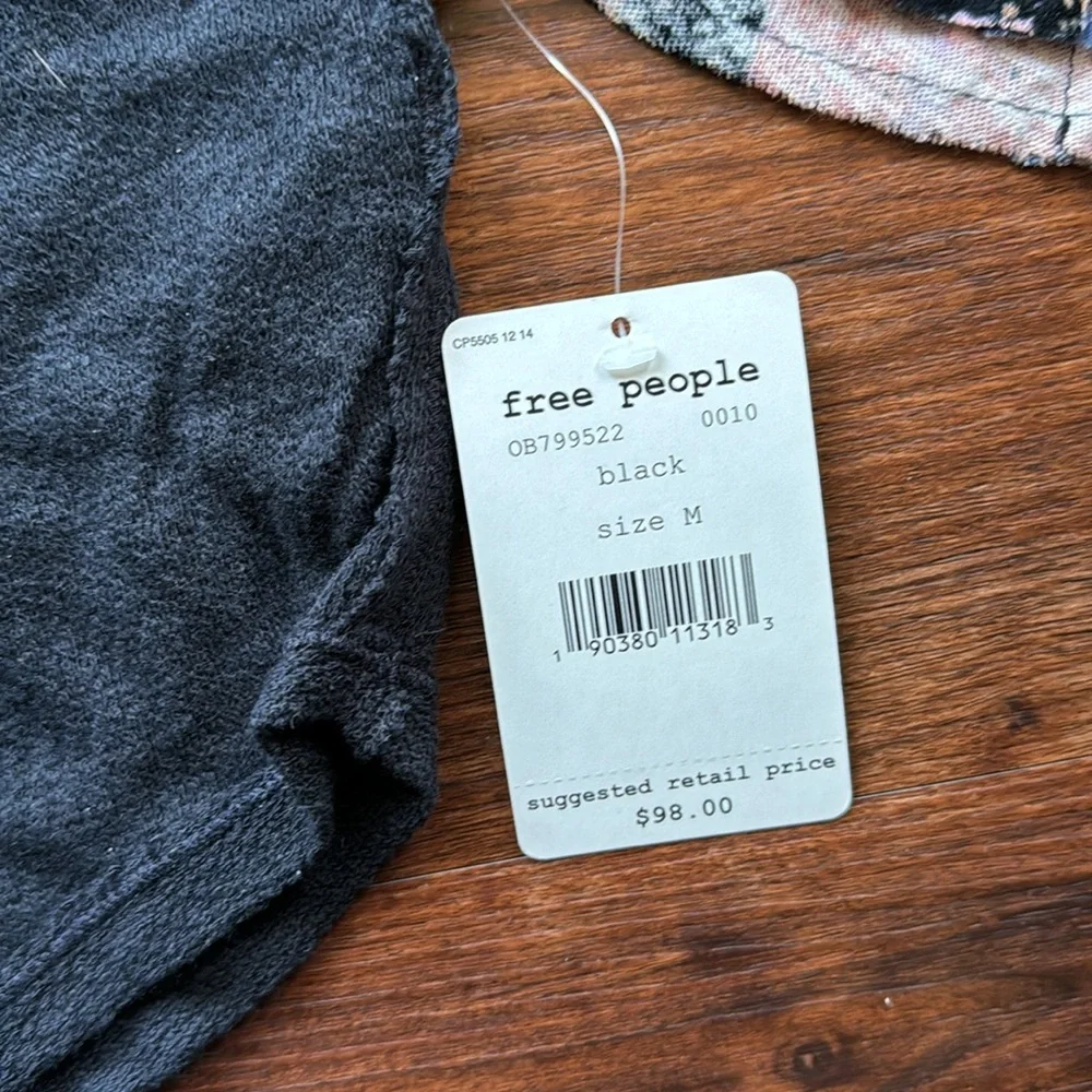 FREE PEOPLE - NWT top